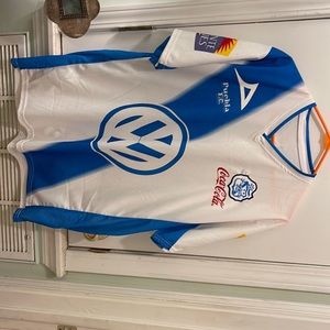 Soccer Jersey! Great condition, L/XL
